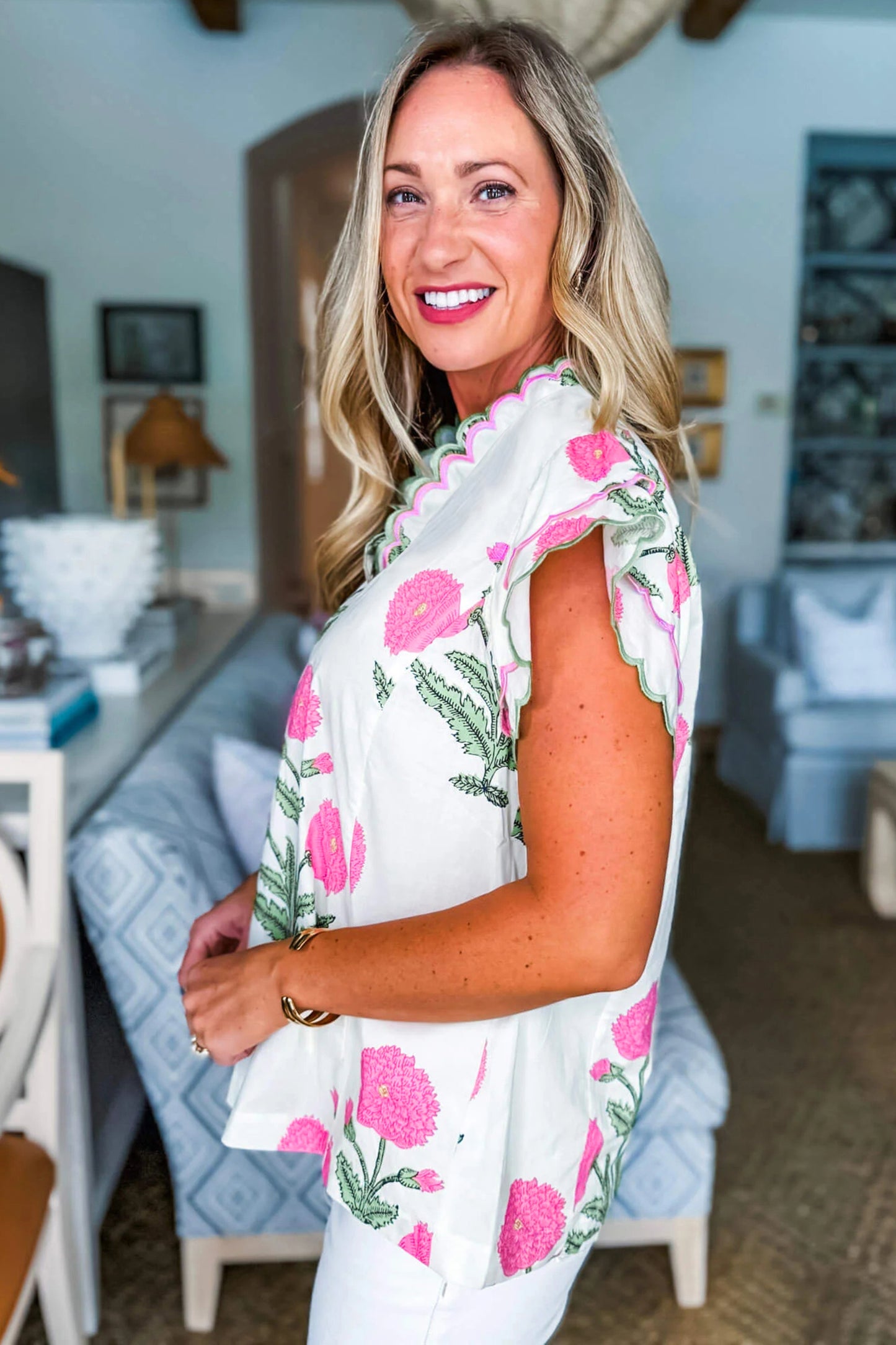 Pink Wild Flower Print Contrast Trim Scallop Detail Short Sleeve Blouse