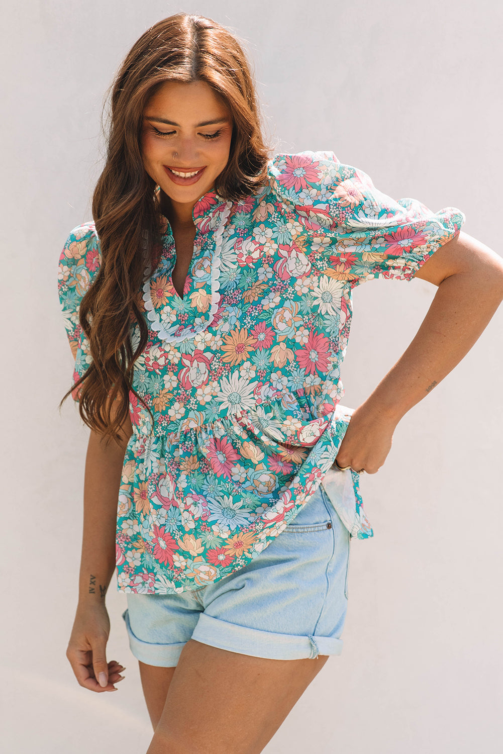 Multicolour Notched Neck Puff Short Sleeve Floral Blouse
